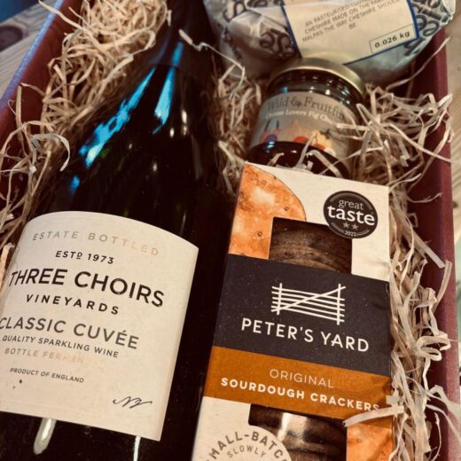 English Sparkling wine Hamper
